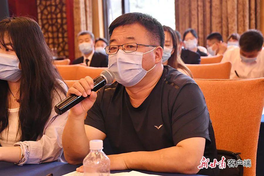 打开香港网站资料-构建解答落实，词语释义解释落实